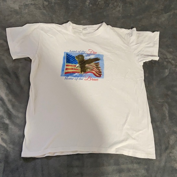 Land of the free - Picture 1 of 3